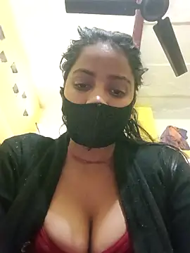 Poonam8080 online show from 02-05-26, 08:19