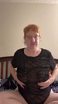 Lenaravenswood online show from 12-17-25, 07:14