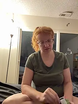 Lenaravenswood online show from 02-12-26, 06:19