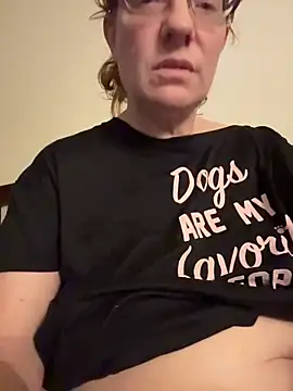 Lenaravenswood online show from 03-24-26, 05:34