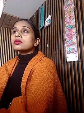 nehakapoor89 online show from 02-02-26, 07:18