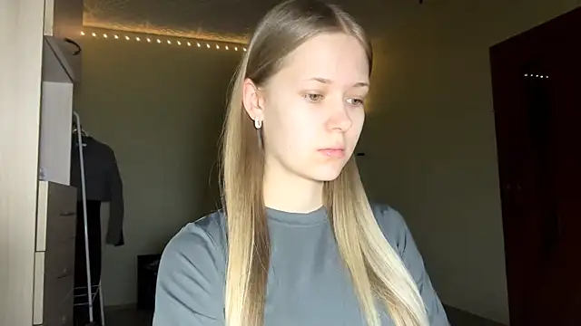 ZaidaSchwarten online show from 02-09-26, 05:11