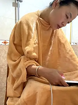 Snapshot of cmvoo chatting on 03-03-26, 07:14 cmvoo online show from 03-03-26, 07:14