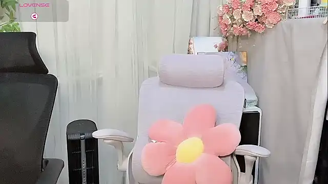 Yvonne-07 online show from 03-02-26, 01:51