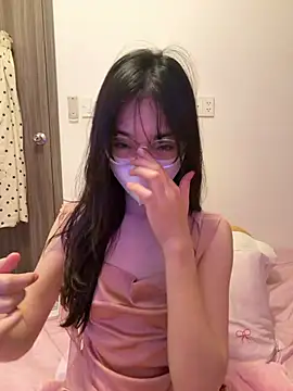 Snapshot of mimichannn99 chatting on 01-09-26, 06:21 mimichannn99 online show from 01-09-26, 06:21