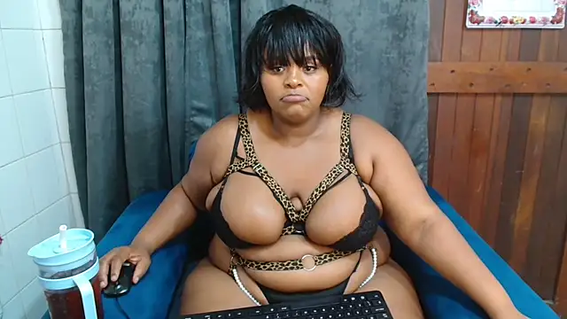 ChoklitBerryXX online show from 02-23-26, 04:15