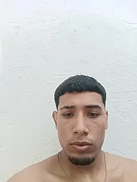 Liam Thomas online show from 02-11-26, 06:35