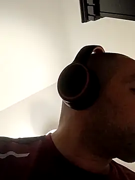 Brandon Lee83xh online show from 02-01-26, 11:25