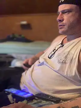 Snapshot of Ldnick69 chatting on 03-03-26, 10:26 Ldnick69 online show from 03-03-26, 10:26