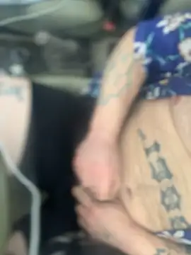 Snapshot of Ldnick69 chatting on 03-20-26, 01:32 Ldnick69 online show from 03-20-26, 01:32