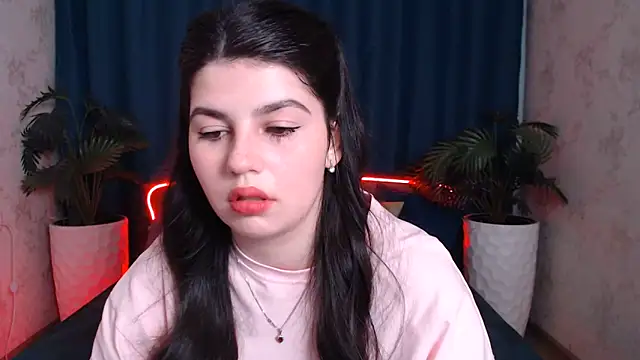 KisaModel online show from 06-19-26, 01:32