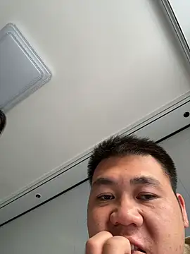 qwe522522 online show from 01-17-26, 08:30