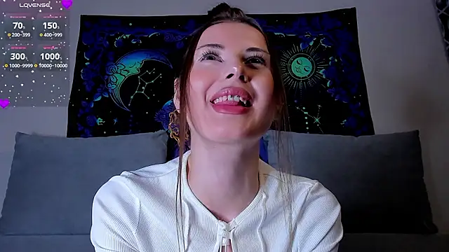 XxxCosmicBitch online show from 02-05-26, 02:22