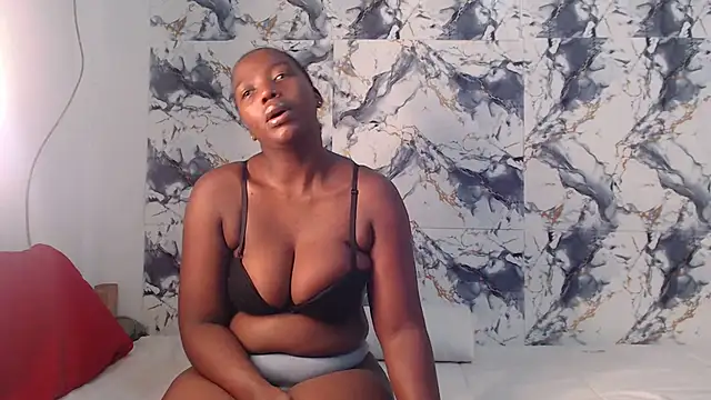 CurvyJ255 online show from 06-24-26, 07:13