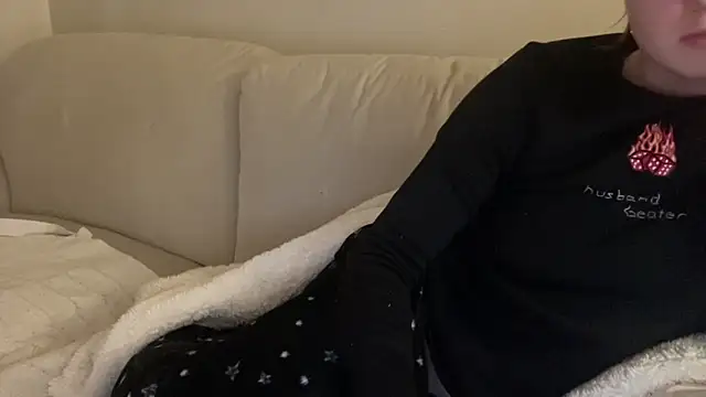 ijustturned18today online show from 12-13-25, 07:53