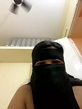 sara   fun online show from 01-10-26, 06:26