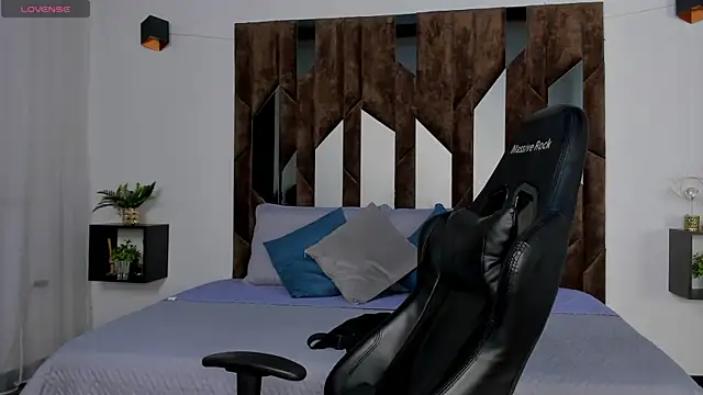 Snapshot of J_king__ chatting on 04-08-26, 11:16 J king online show from 04-08-26, 11:16