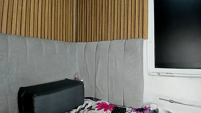 TiifanyGrey online show from 01-18-26, 02:26