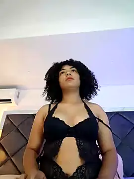 LunaaCurly online show from 03-13-26, 07:20