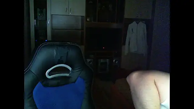GymGuy0505 online show from 05-07-26, 09:42