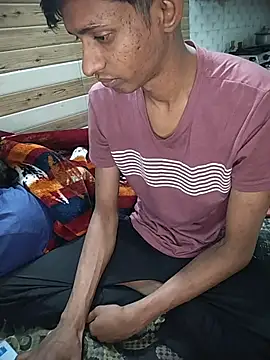 Snapshot of xoupleaura chatting on 01-17-26, 10:46 xoupleaura online show from 01-17-26, 10:46