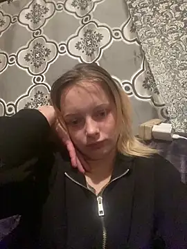 Snapshot of Barbika19 chatting on 02-01-26, 07:23 Barbika19 online show from 02-01-26, 07:23