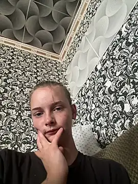 Snapshot of Barbika19 chatting on 07-15-26, 12:10 Barbika19 online show from 07-15-26, 12:10