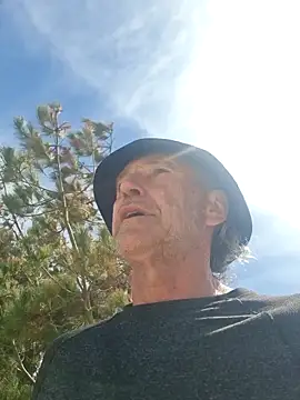 Andypie6 online show from 02-08-26, 01:42