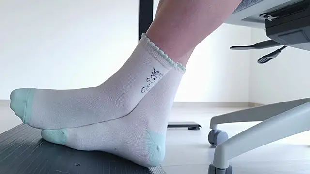 Feetbeth online show from 06-22-26, 05:43