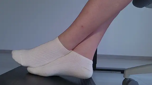 Feetbeth online show from 06-23-26, 11:03