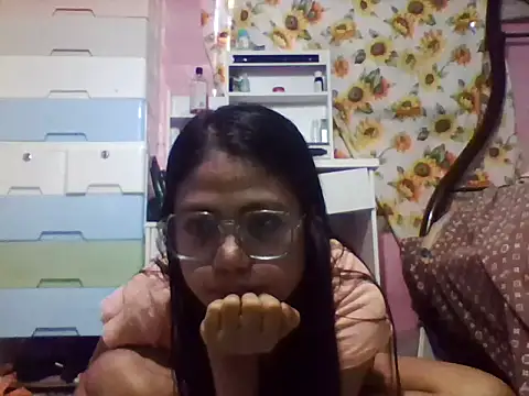 SexyApril online show from 12-21-25, 03:13