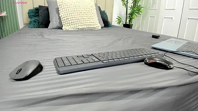 Darele  online show from 02-07-26, 01:04