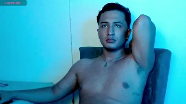 Snapshot of kyro_estrada chatting on 04-04-26, 02:54 kyro estrada online show from 04-04-26, 02:54