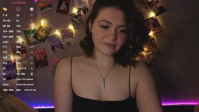 YummyTira online show from 12-19-25, 12:39