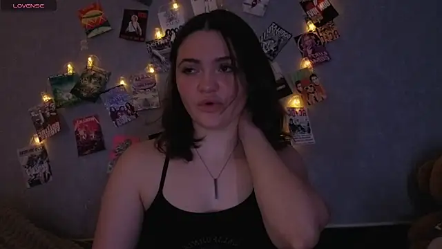 YummyTira online show from 02-11-26, 12:37