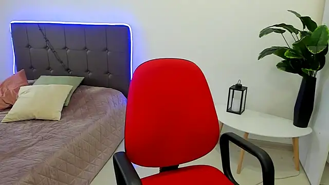 Jessy lil online show from 02-04-26, 08:53