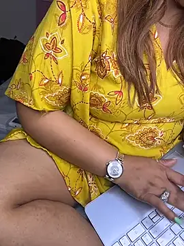 butterflyslay online show from 03-11-26, 01:55