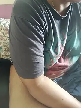 butterflyslay online show from 06-18-26, 05:19