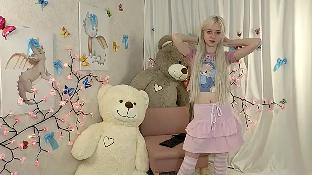 ViollaBloom online show from 01-09-26, 01:41