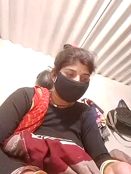 Snapshot of Aaisha_01 chatting on 12-22-25, 07:55 Aaisha 01 online show from 12-22-25, 07:55