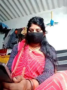 Snapshot of Aanshi_01 chatting on 02-18-26, 08:10 Aanshi 01 online show from 02-18-26, 08:10