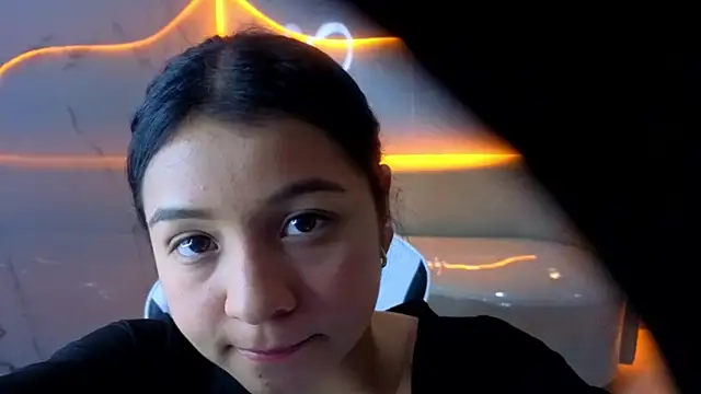 Sofi Adams Tx online show from 01-08-26, 01:13