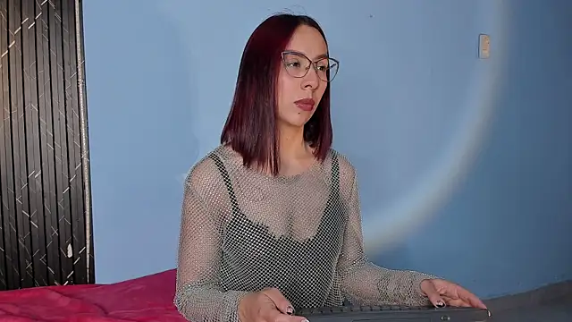 Moolly Evanz online show from 04-29-26, 02:32