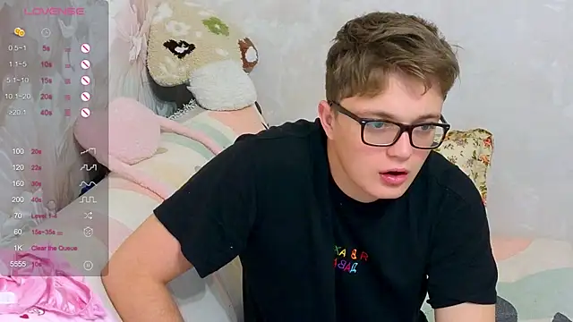 robertkingsize online show from 12-15-25, 03:49