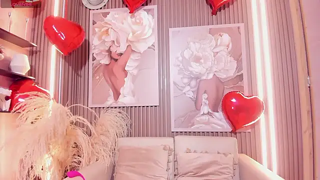 Snapshot of Sensual_shannell chatting on 02-17-26, 02:30 Sensual shannell online show from 02-17-26, 02:30