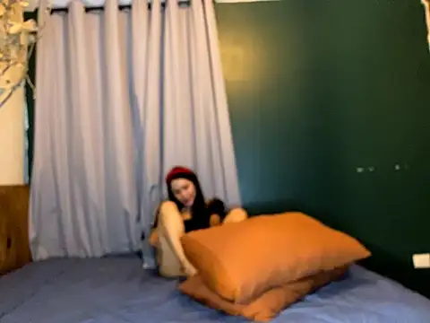 Ordena115 online show from 12-15-25, 03:22