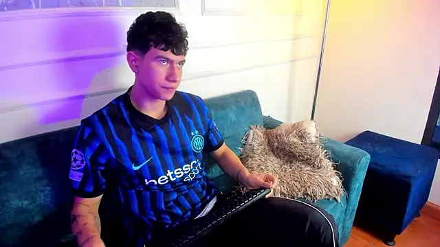 Criss Adams online show from 02-26-26, 12:04