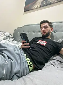 Juliann69Ramiro online show from 02-24-26, 11:36