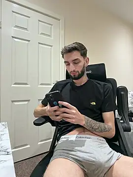 Juliann69Ramiro online show from 02-25-26, 09:24