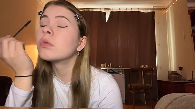 MaevAmy online show from 01-14-26, 11:38